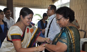 The Teacher of VKV School, Itanagar tying �Rakhi� to the the First Lady of the state Smti. Rita Rajkhowa on the occasion of Raksha  Bandhan at Raj Bhavan on 18th August�2016.